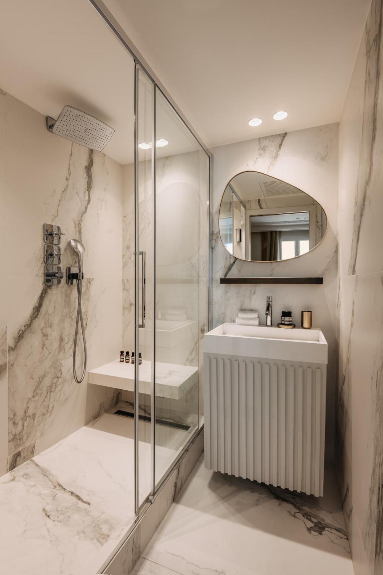 Highstay - Luxury Serviced Apartments - Louvre-Rivoli ปารีส ภายนอก รูปภาพ